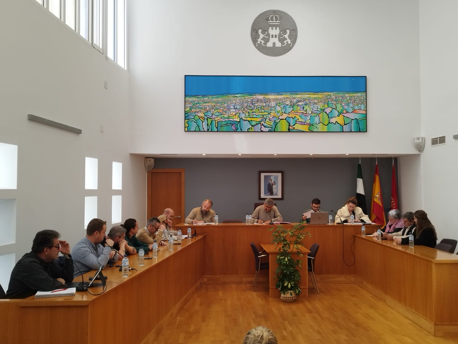 Pleno Extraordinario: «Aprobado el IV Plan de Empleo para el año 2025 con un presupuesto innovador y sostenible»