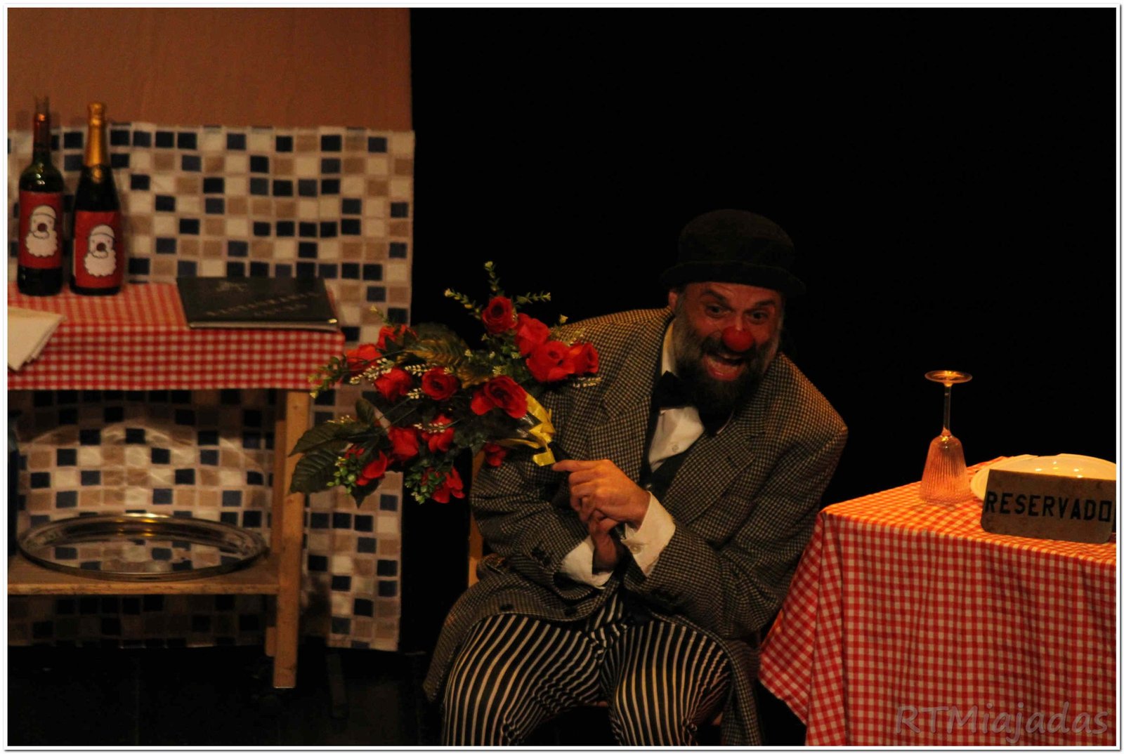 Miajadas vuelve a encantar al público con la regreso de Cucko