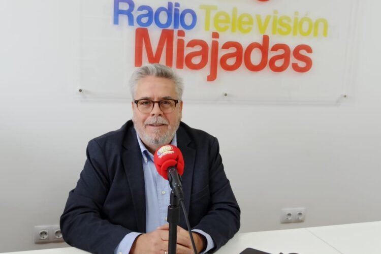 Nacho Sánchez Amor, eurodiputado, realiza visita a Miajadas con compromisos de desarrollo y justicia social.