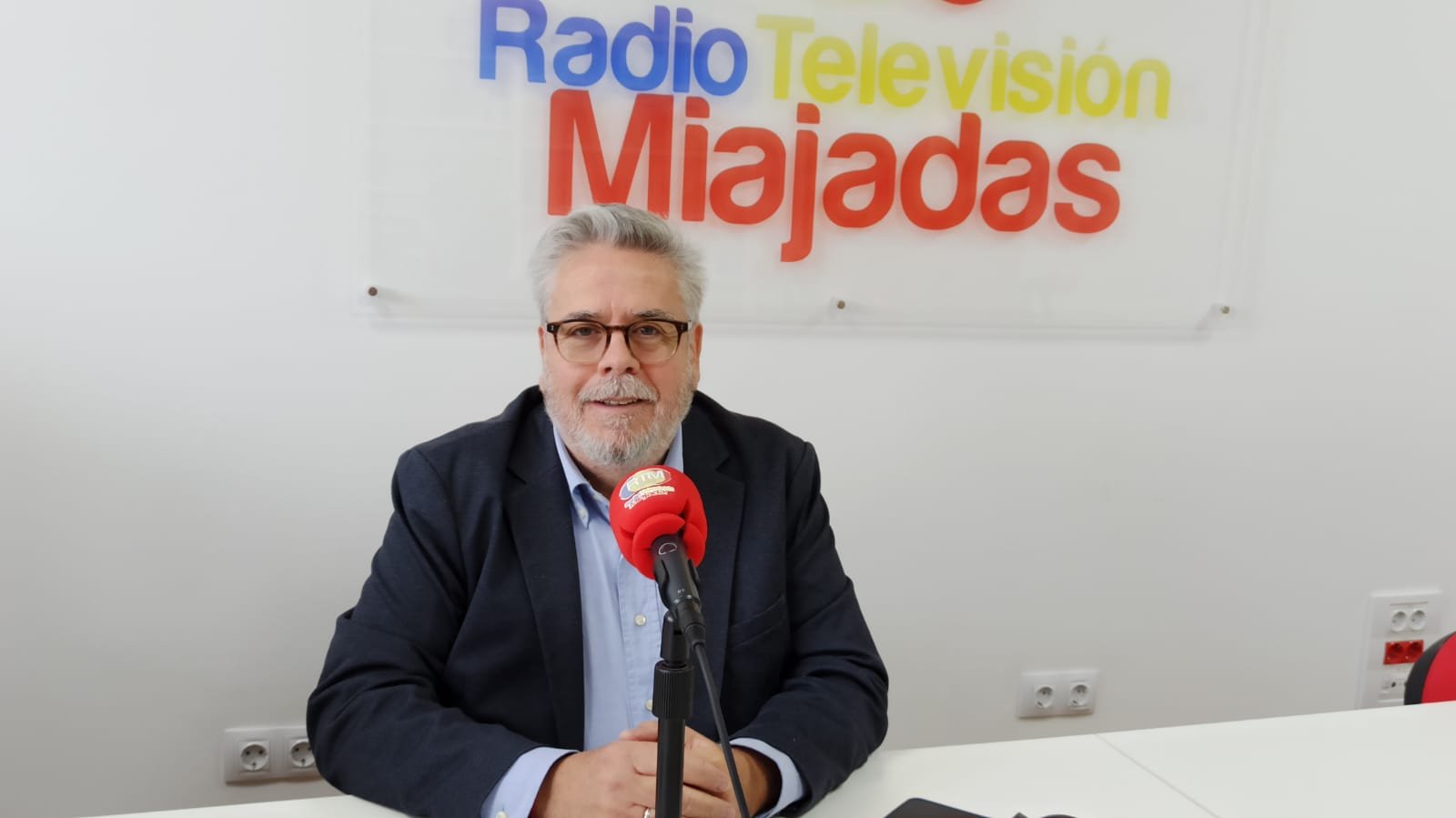 Nacho Sánchez Amor, eurodiputado, realiza visita a Miajadas con compromisos de desarrollo y justicia social.