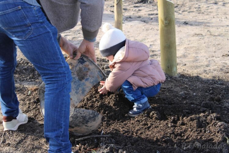 Inscripción abierta para la campaña «Crece conmigo» de 2024: fortalece a los niños con amor y protección.