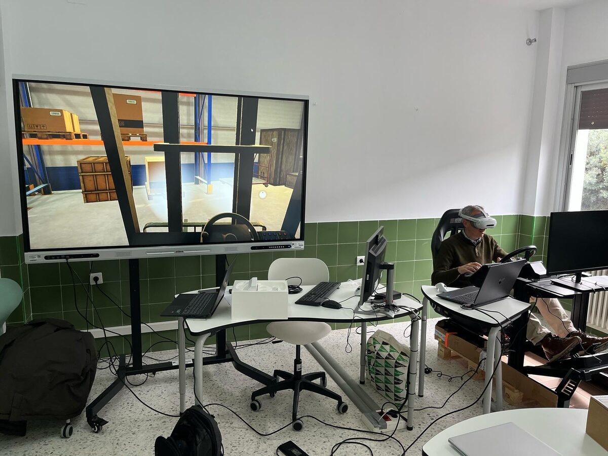 El I.E.S Torrente Ballester de Miajadas lanza un innovador simulador formativo de realidad virtual para mejorar la educación