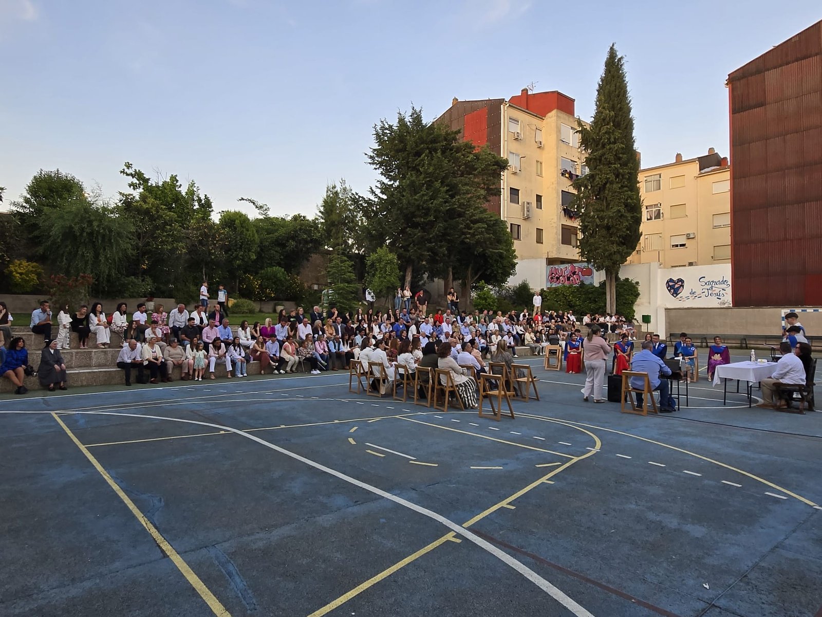 Ceremonia de graduación de los estudiantes de Bachillerato del colegio Sagrado Corazón