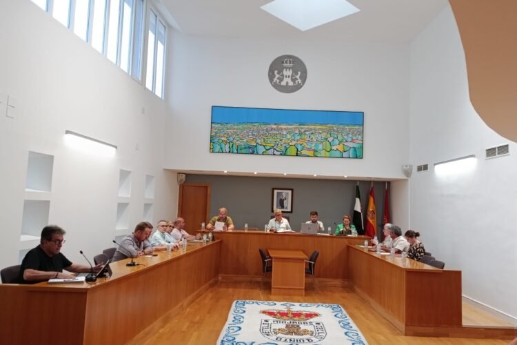 Pleno Ordinario de Junio: Programación de Fiestas Locales 2026 en Miajadas: Lunes de Pascua y 10 de Agosto