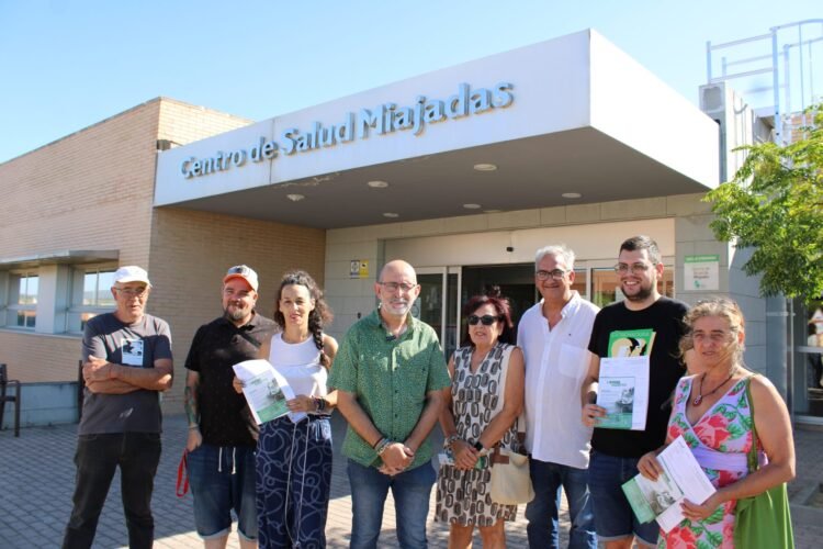 Unidas por Extremadura alerta de que la política de Guardiola elimina las listas de espera sanitaria mediante la privatización progresiva del sistema público