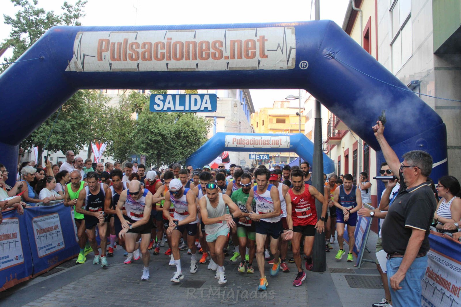 Gran éxito de la XLVI Minimaratón Villa de Miajadas con la participación de más de 500 corredores locales y nacionales